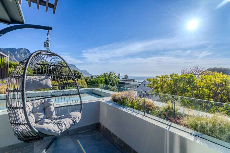 6 Bedroom Property for Sale in Camps Bay Western Cape